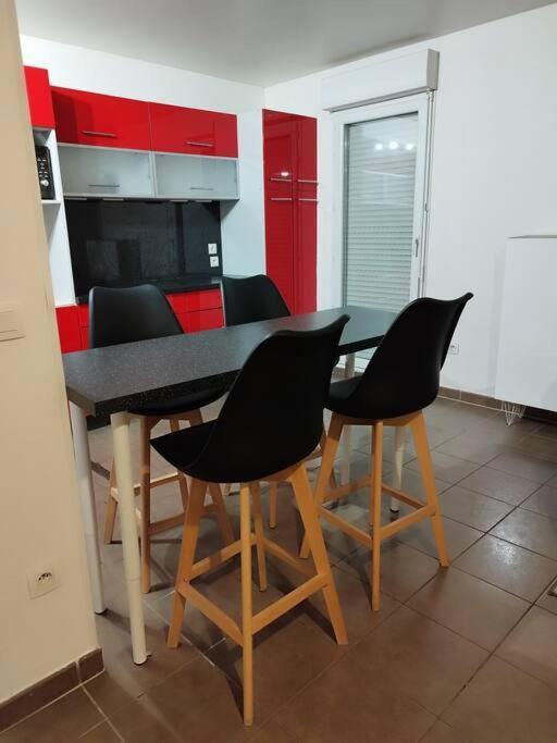 F4 - Duplex Spacieux Proche D'Orly Apartment Athis Mons Bagian luar foto